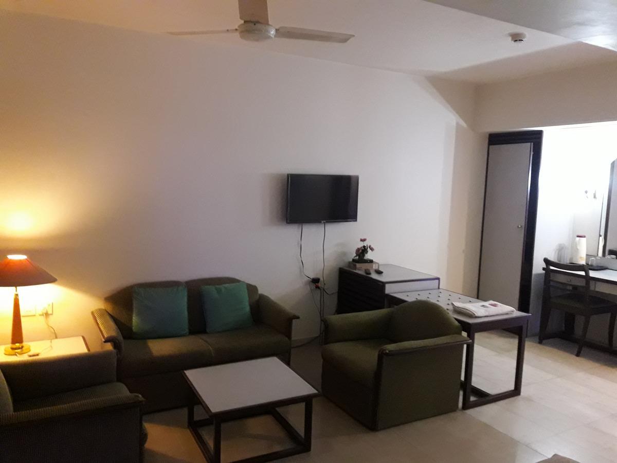 Hotel Bluehill بهافا نجر المظهر الخارجي الصورة